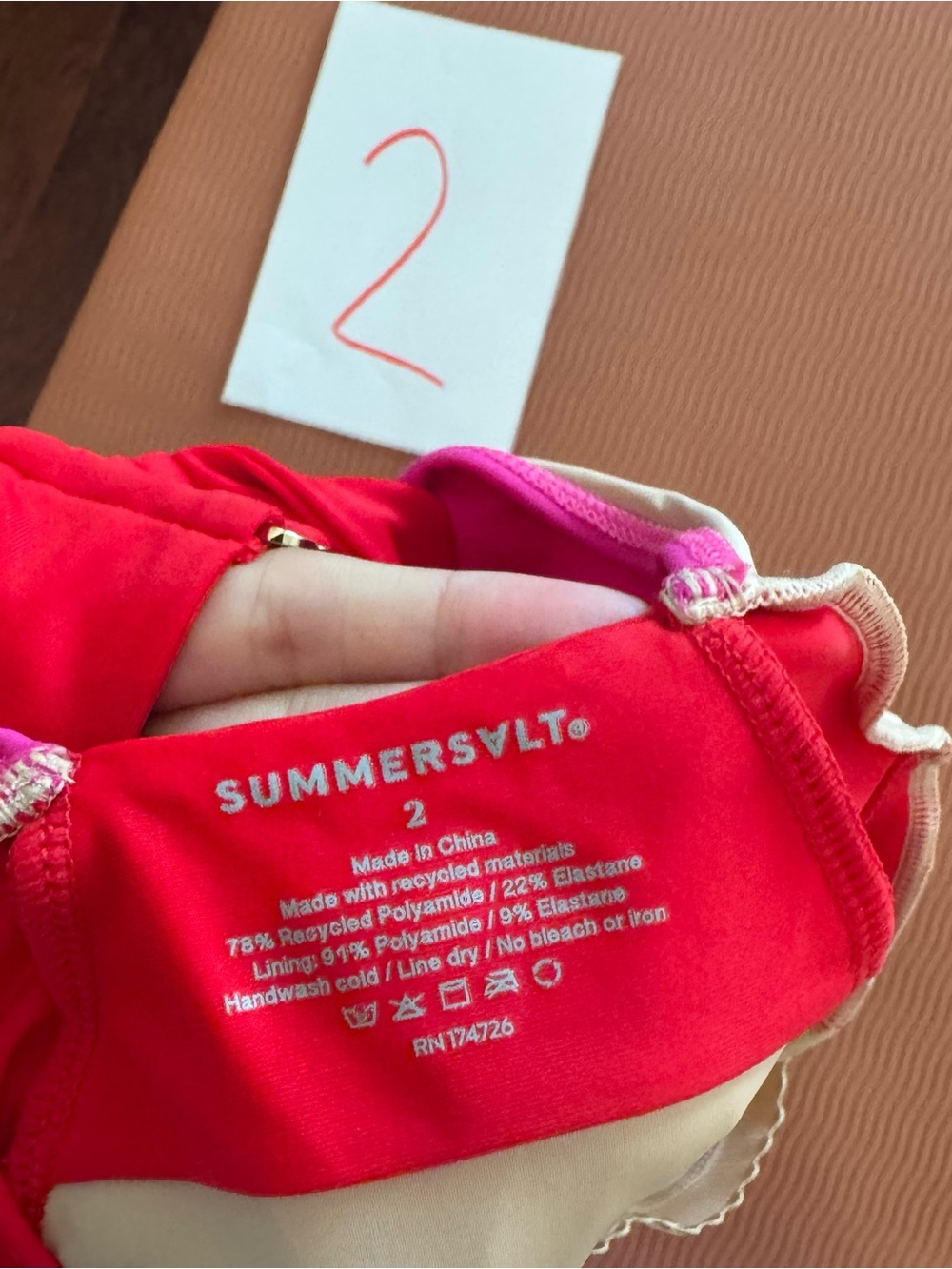 Summersalt Womens The
Sunbather Pink & Red Colorblock
One-Piece Swimsuit - Sz 2 - Picture 11 of 11